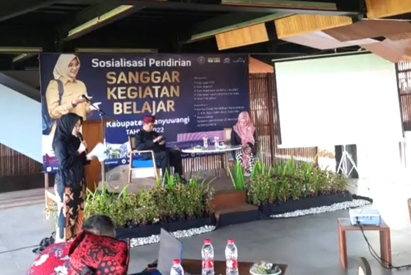 Dispendik Banyuwangi Sosialisasi  Sanggar Kegiatan Belajar