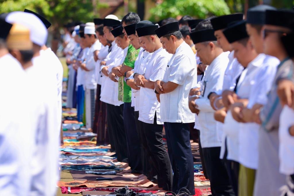 Dilanda Kemarau Panjang, Banyuwangi Gelar Salat Istisqa