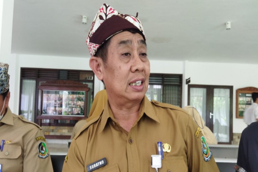 Dispendik Turun Langsung Berikan Pembinaan Guru dan Murid PKBM Banyuwangi 