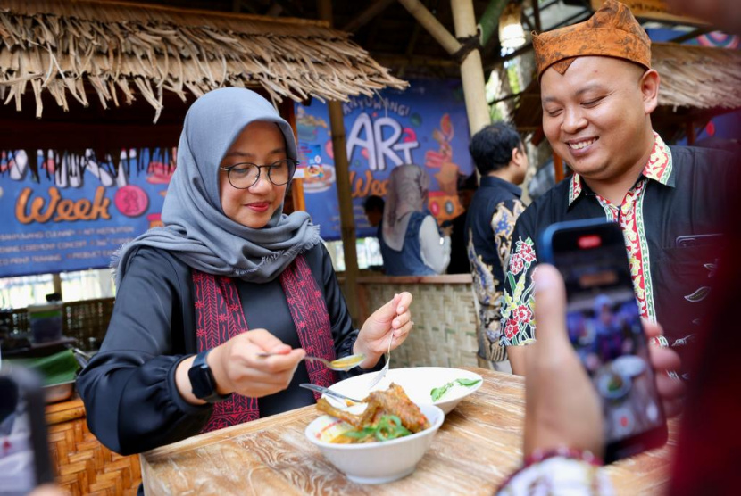 Ayam Pedas Banyuwangi Nikmatnya Tak Tertandingi 