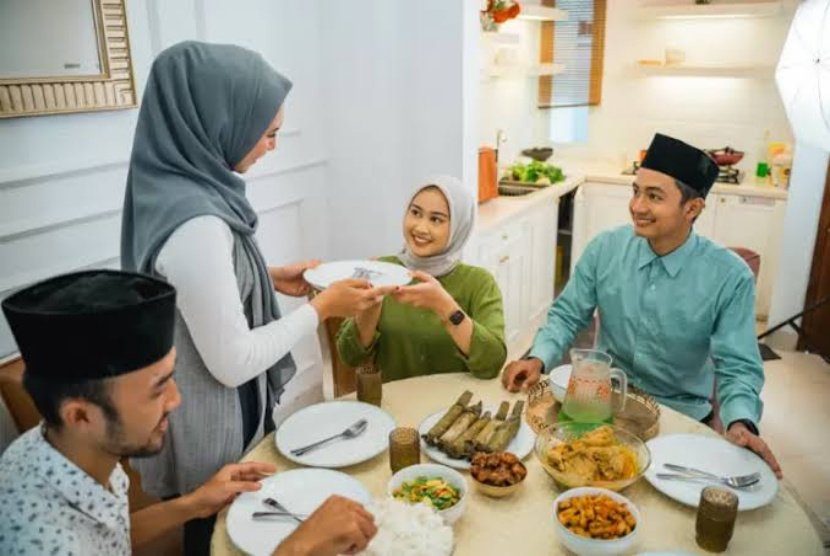 Lebaran Tanpa Gangguan Kesehatan, Dinkes Banyuwangi Berikan Kiat Pola Makan Sehat